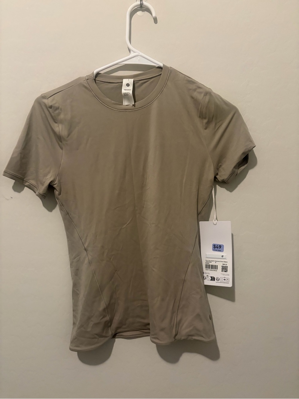 NWT Lululemon Wundermost Nulu Hip Length Short Sleeve Tee
